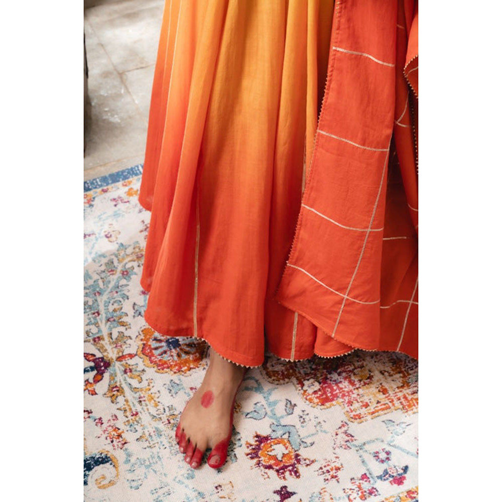 Taraasi Meher' Yellow and Orange Ombre Mulmul Cotton Anarkali with Dupatta