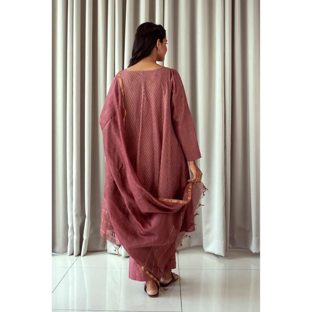 Taro India Rouge Pink & Gold Anarkali Kurta (Set of 3)