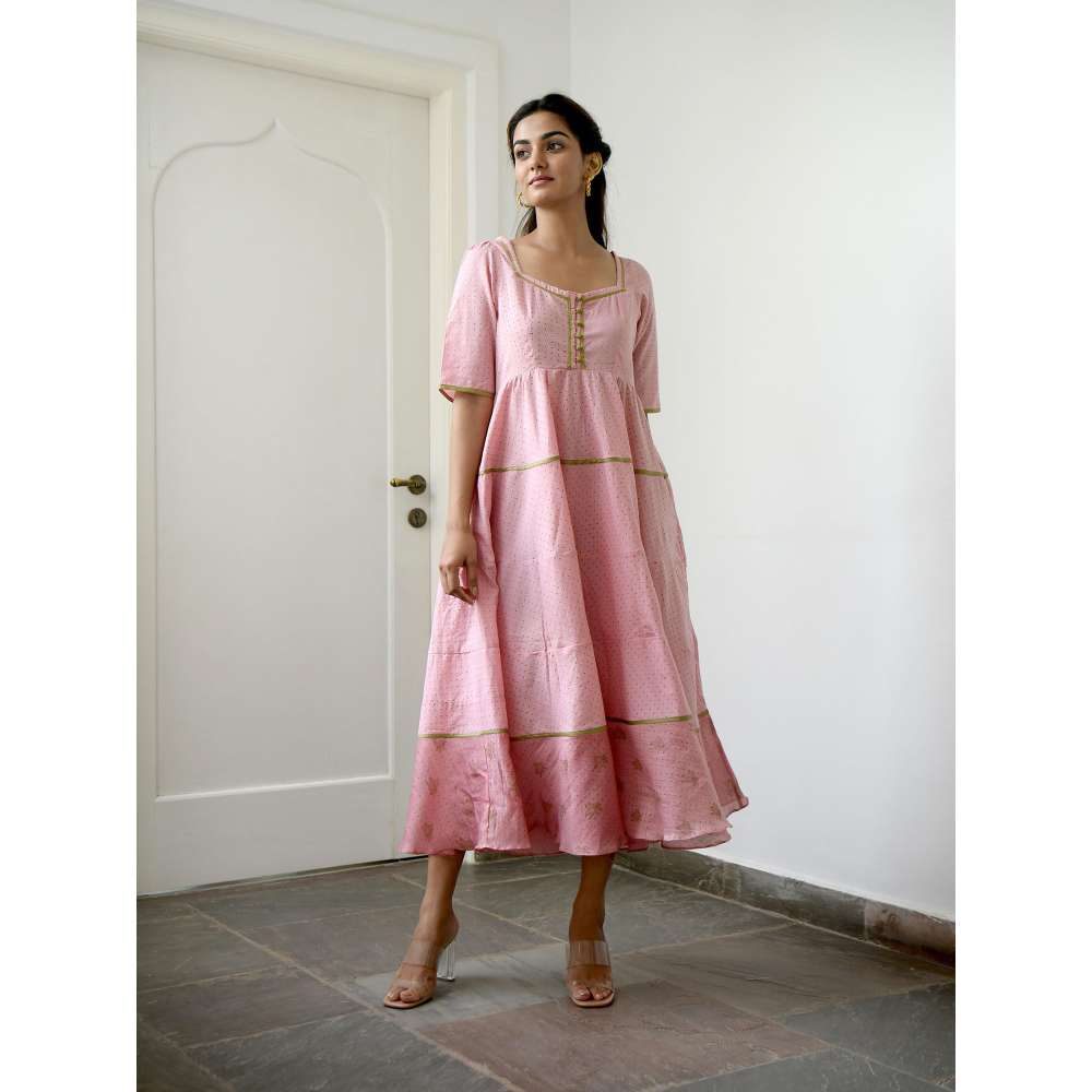 Taro india French Rose Dress – Nykaa Fashion