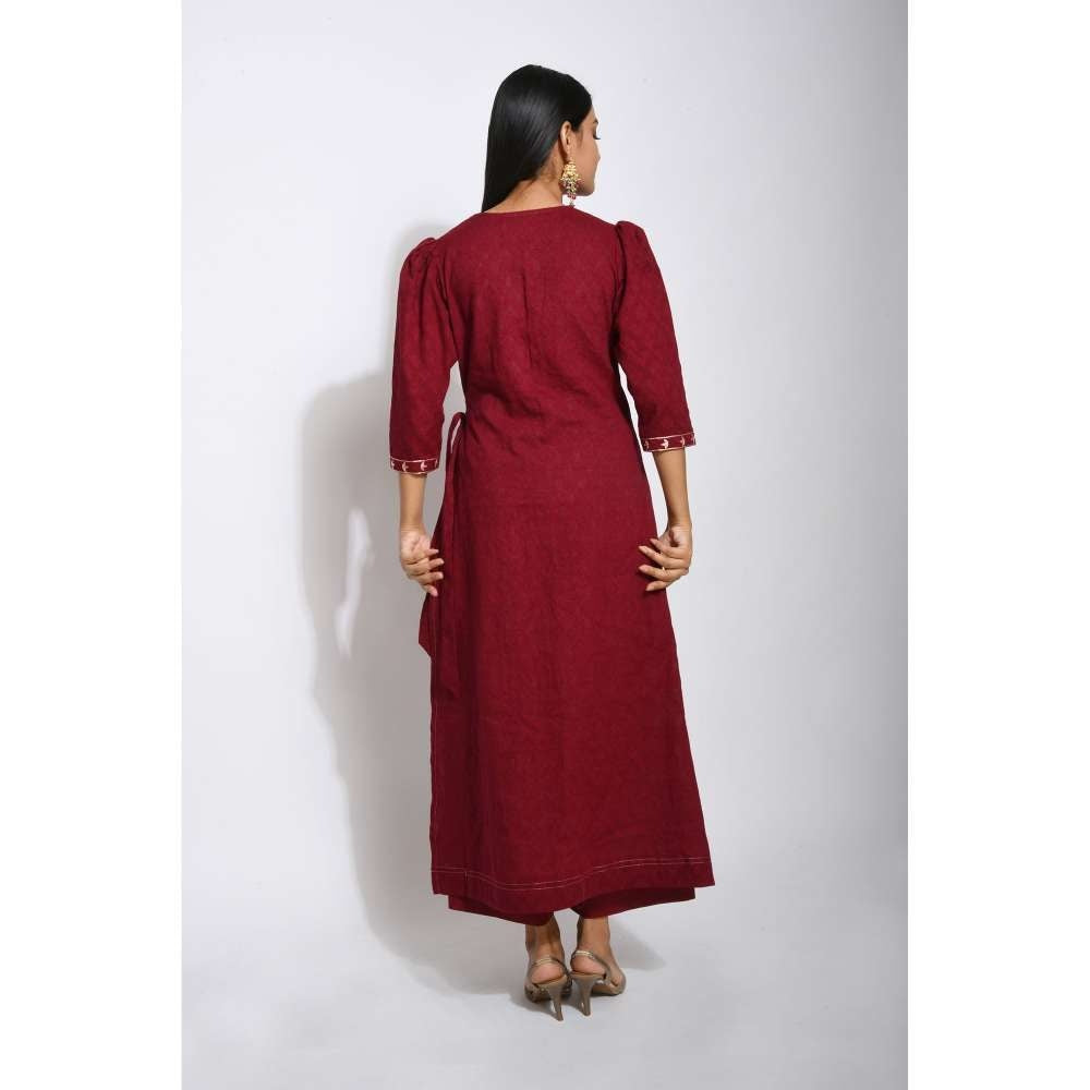 Taro india Garnet Kurta and Pant with Dupatta (Set of 3)