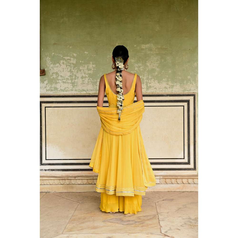 Taro India Nargis Kurta & Palazzo Yellow (Set of 3)