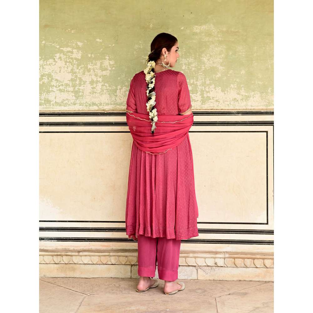 Taro India Surkh Maroon Kurta with Pant & Dupatta (Set of 3)