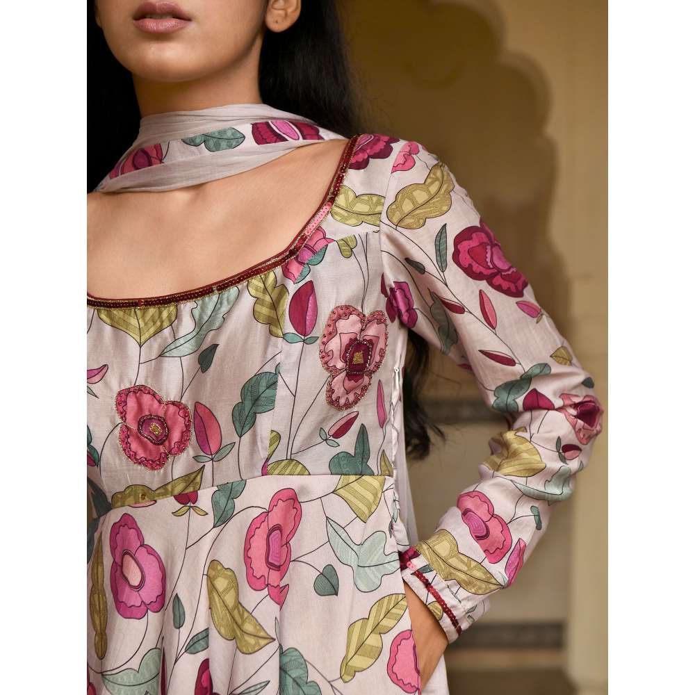 Taro India Blooming Garden Anarkali with Pant and Dupatta (Set of 3)