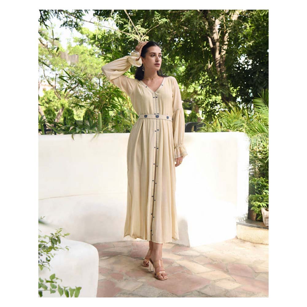 Taro India Soothing Pearl Beige Dress With Belt