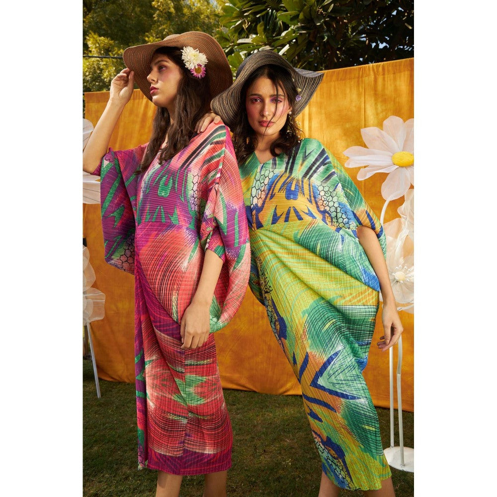 TASUVURE Green Kristen Kimono Kitsch Printed Midi Dress