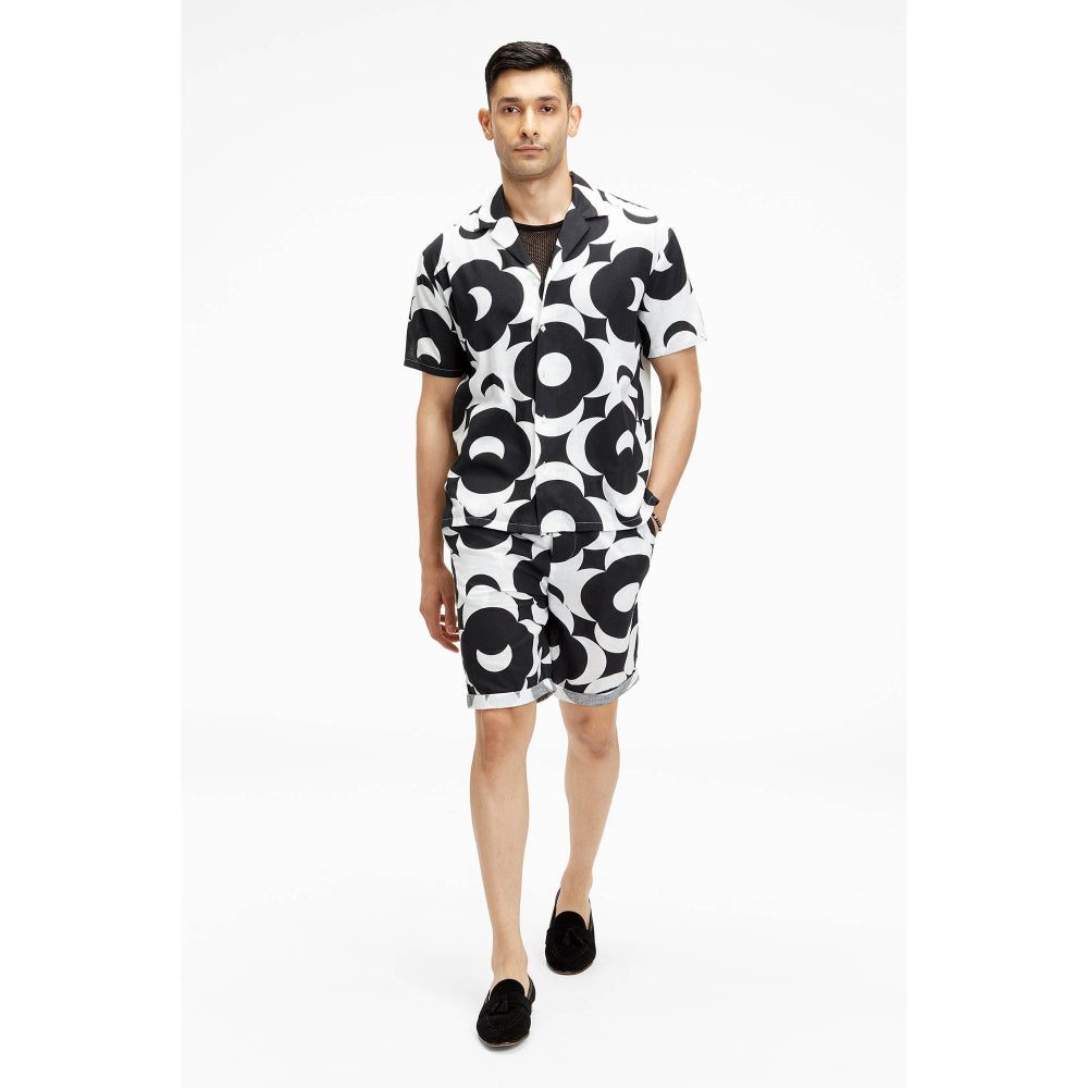 Terra Luna Palawan Moonglow Black Shirt