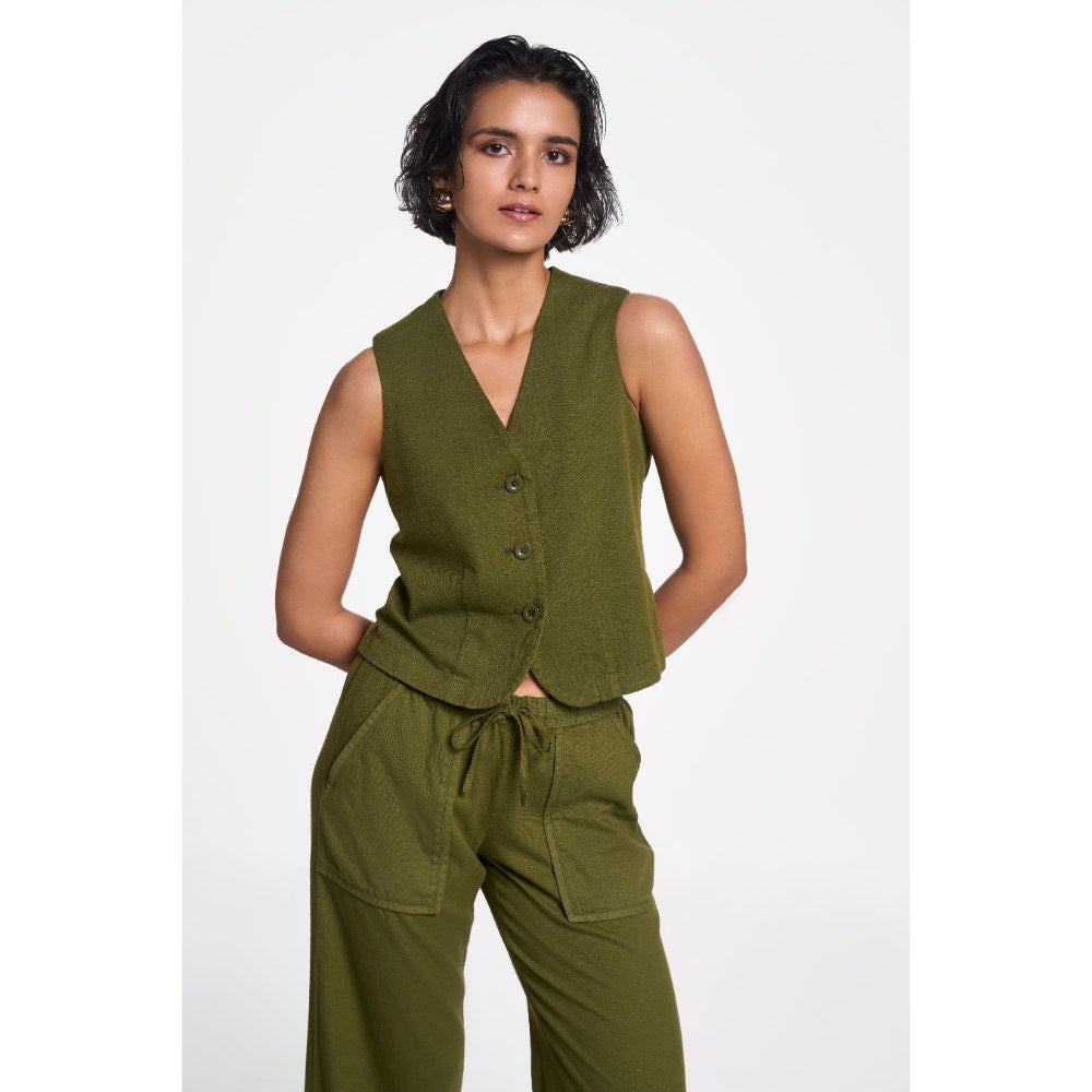 TERRA LUNA Women's Olive Solid Waistcoat