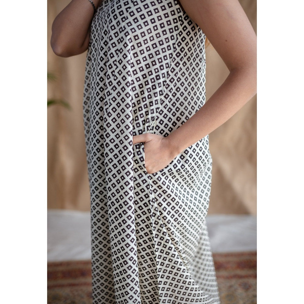 The Indian Ethnic Co. Off White Fakira Mul Dress