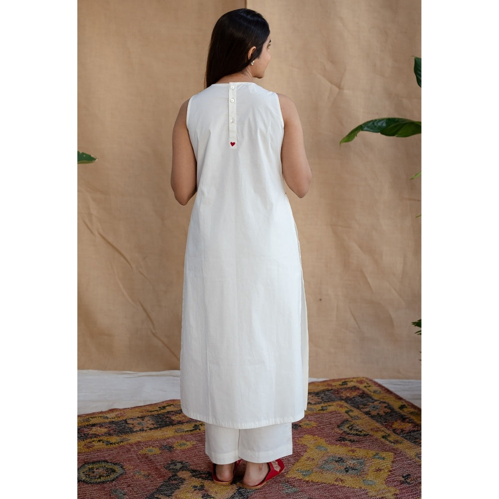 The Indian Ethnic Co. White Poplin Cotton Solid Kurta