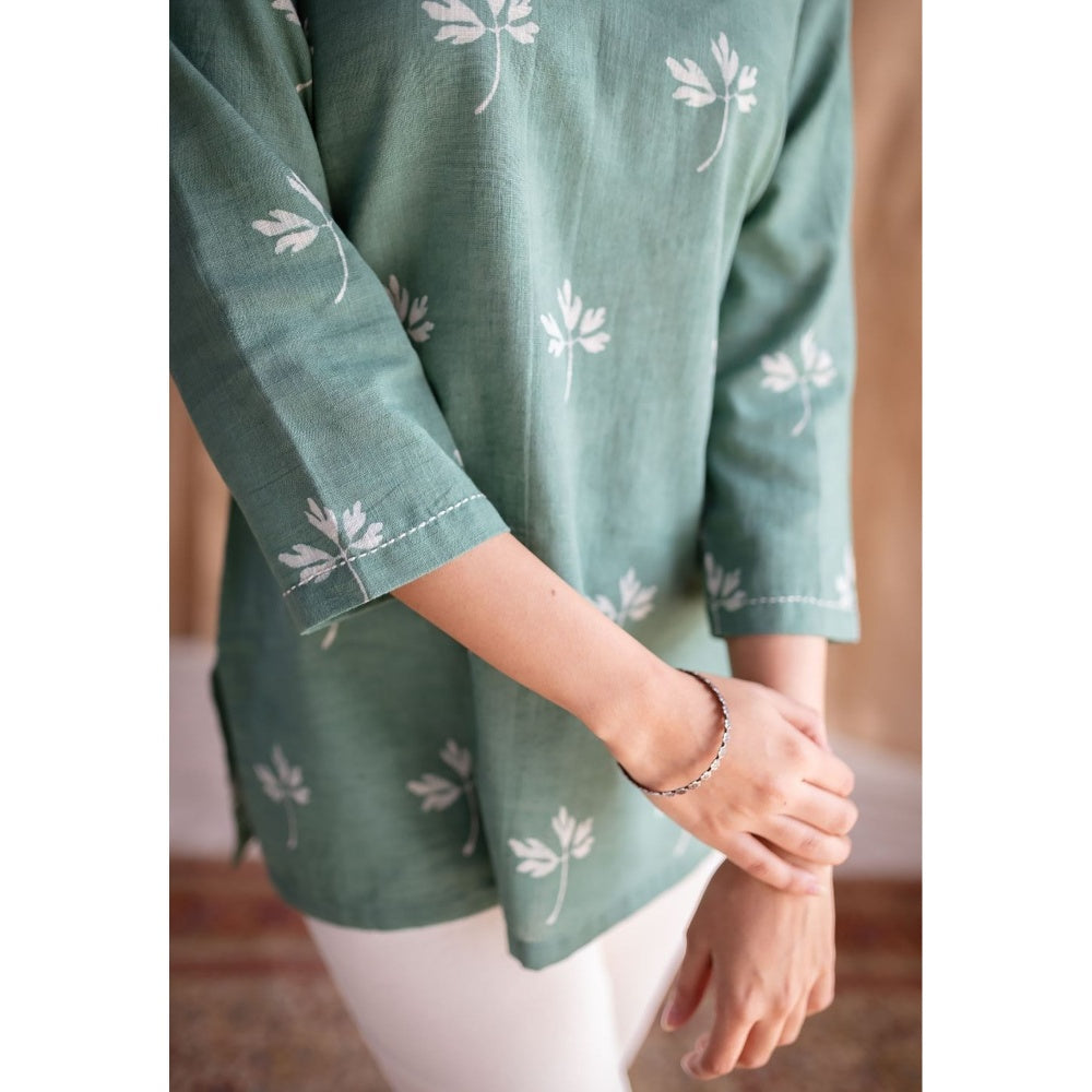 The Indian Ethnic Co. Green Dabu Handblock Printed Embroidered Tunic