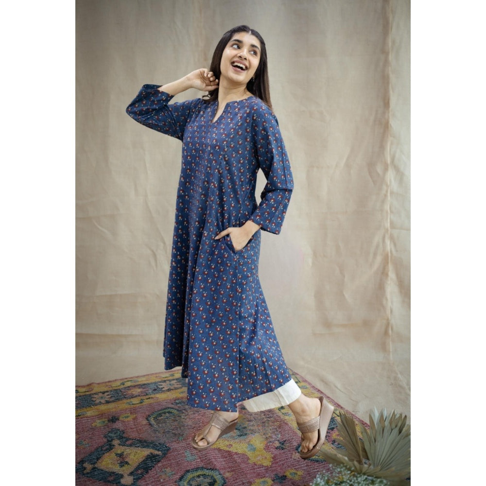 The Indian Ethnic Co. Blue Kali Ajrakh Printed Cotton Kurta With Split V Neck