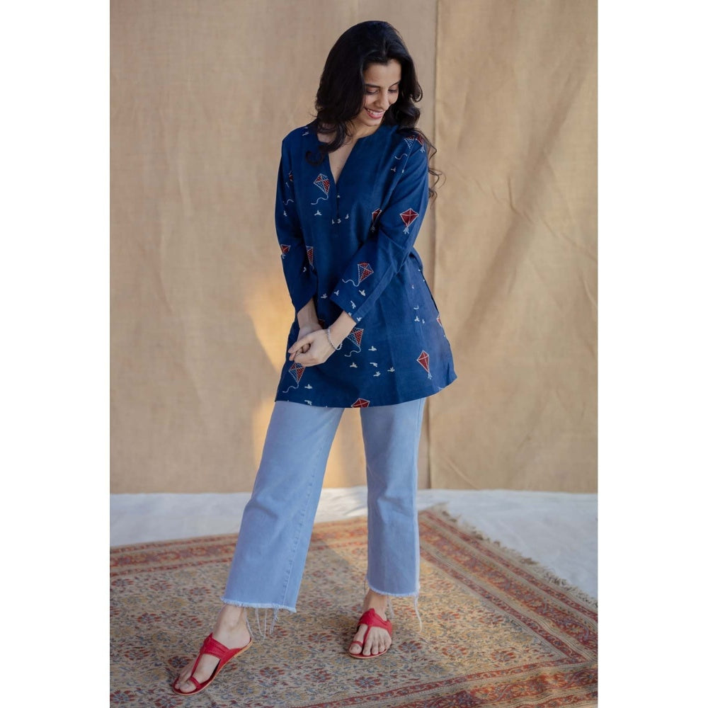 The Indian Ethnic Co. Blue Loose Ajrakh Hand Block Printed Cotton Short Tunic