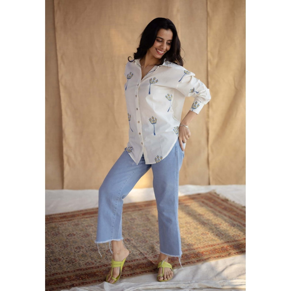The Indian Ethnic Co. White Loose Hand Block Printed Cotton Shirt