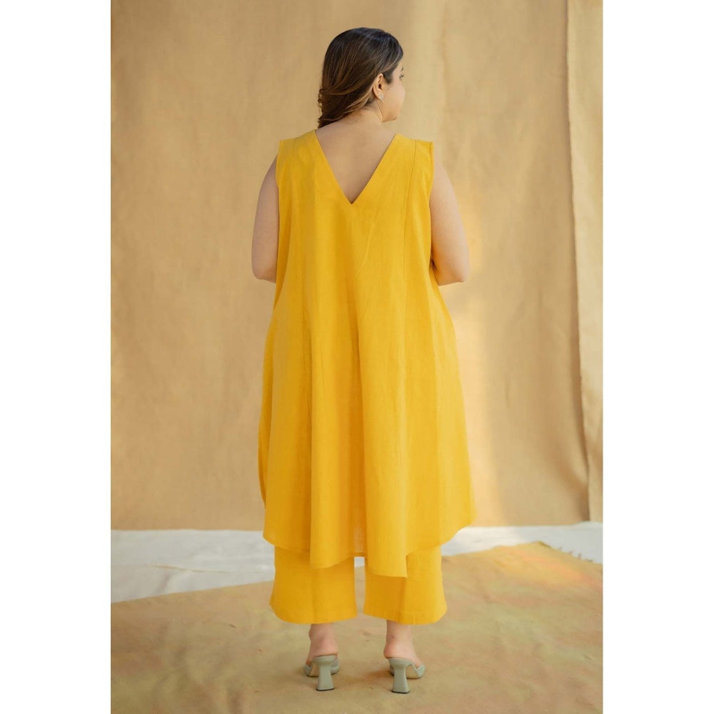The Indian Ethnic Co. Yellow Straight Solid Kala Cotton Pant