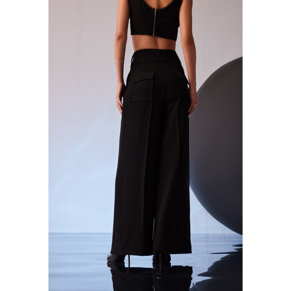 The Dapper Lady Tokyo Black Solid Pant