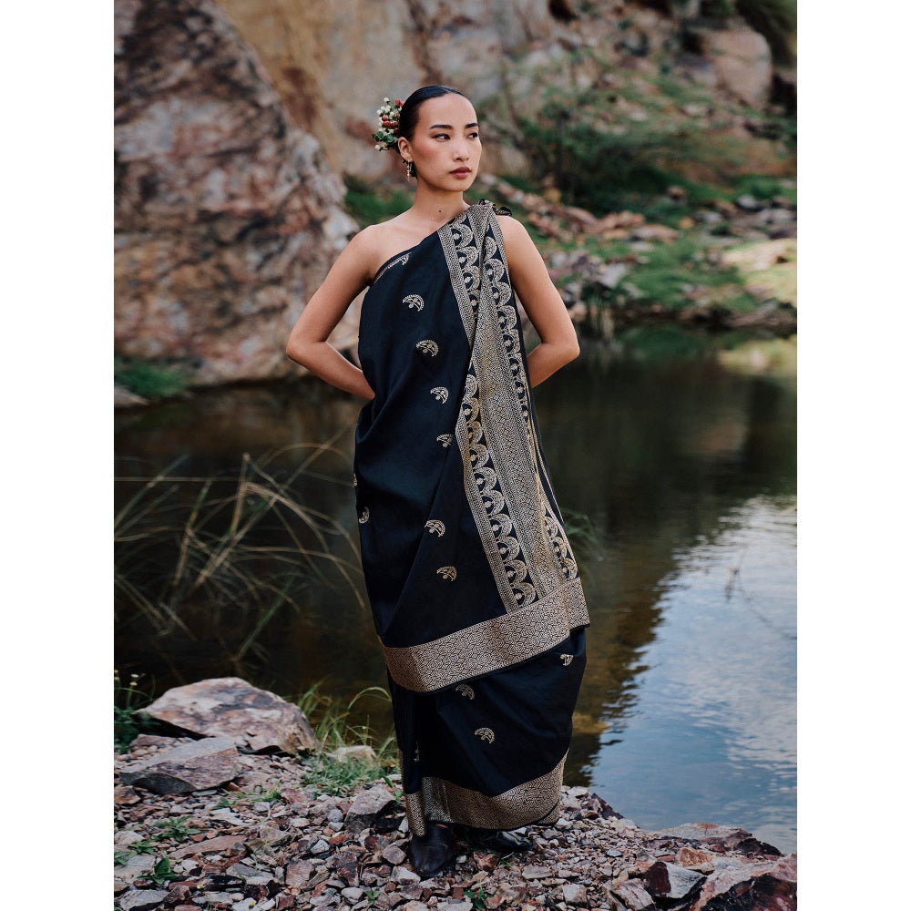 The Whole Nine Yards Hima Black Woven Saree with Unstitched Blouse
