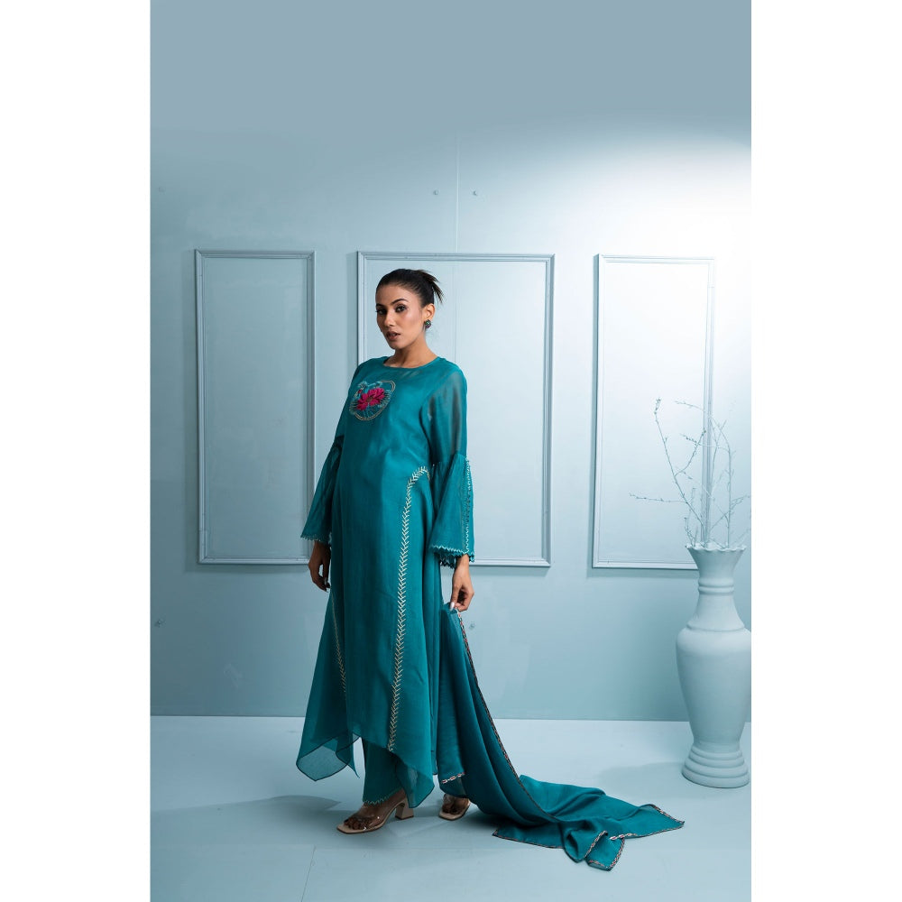 The White Tree Studio Teal Blue Kurta with Inner, Pant and Dupatta (Set of 4)
