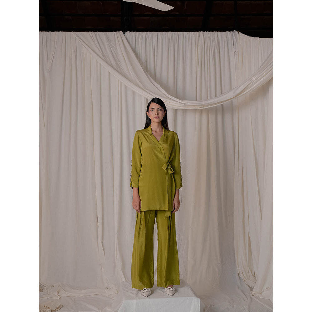 The Burnt Toast Green Criss Cross Sleeve Top