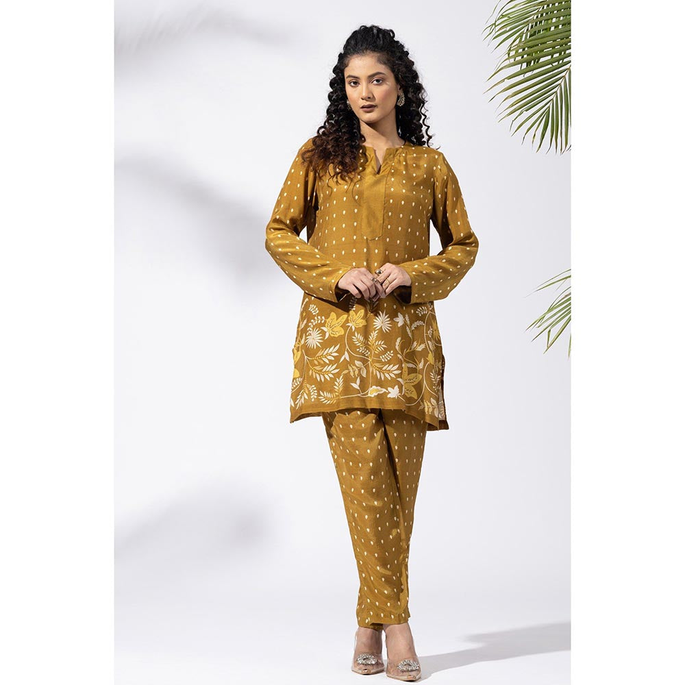 Thee Modern Roots Mustard Earthy Bloom Kurti
