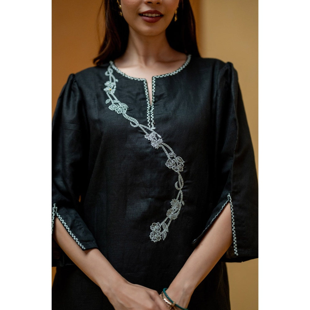 The House of Hemp Black Saaya Co-Ord Set