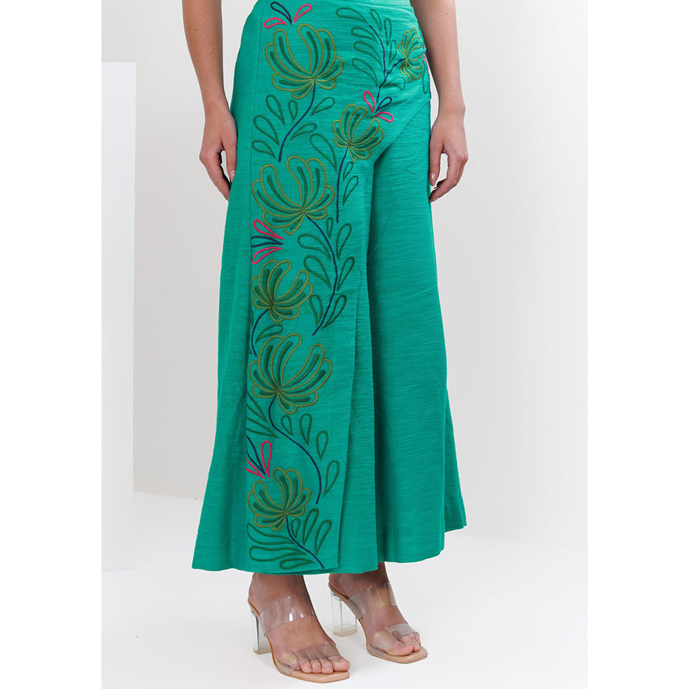 THE SILK LOVE Green Shadow Bloom Flap Co-Ord Set