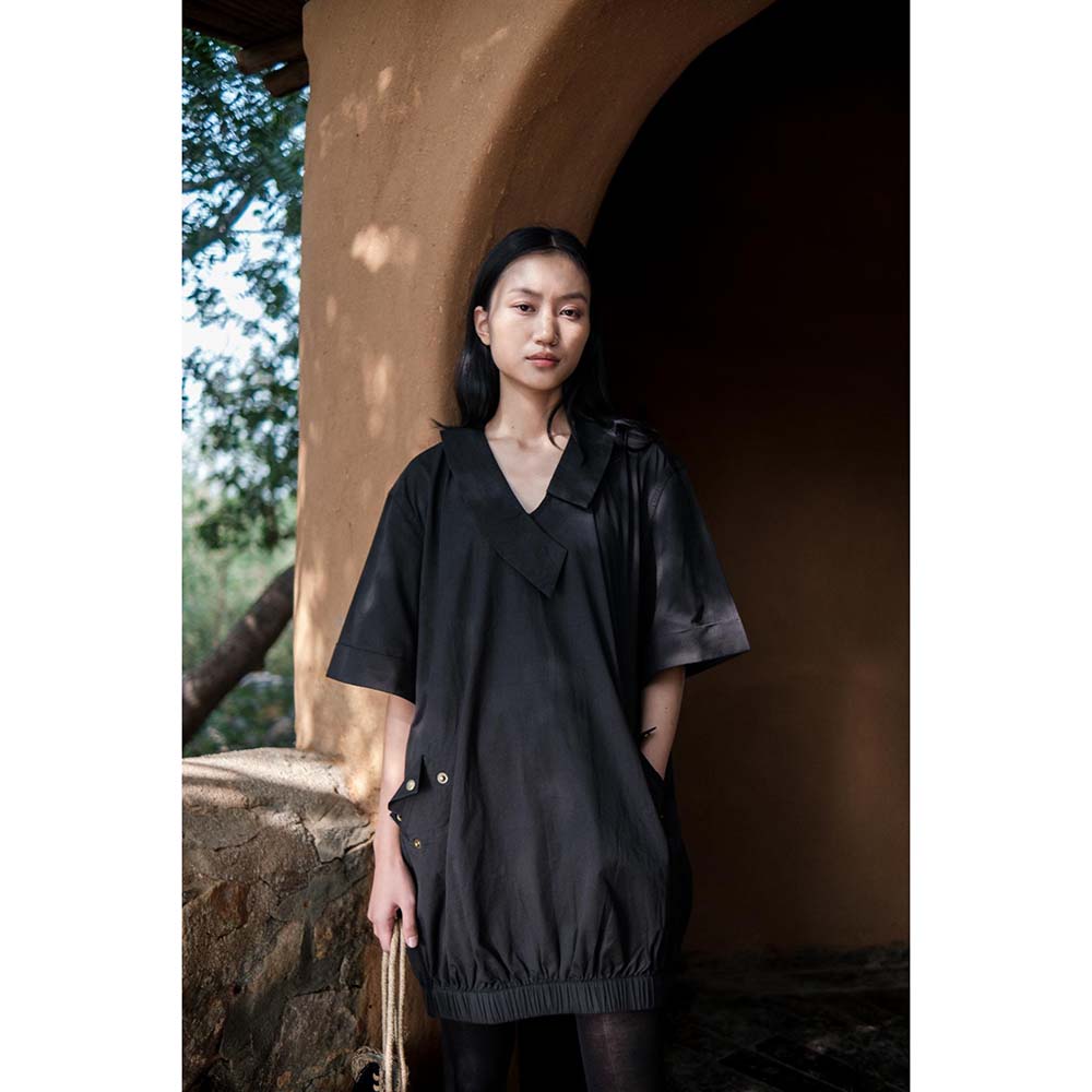 The Terra tribe Black Sydney Shift Dress