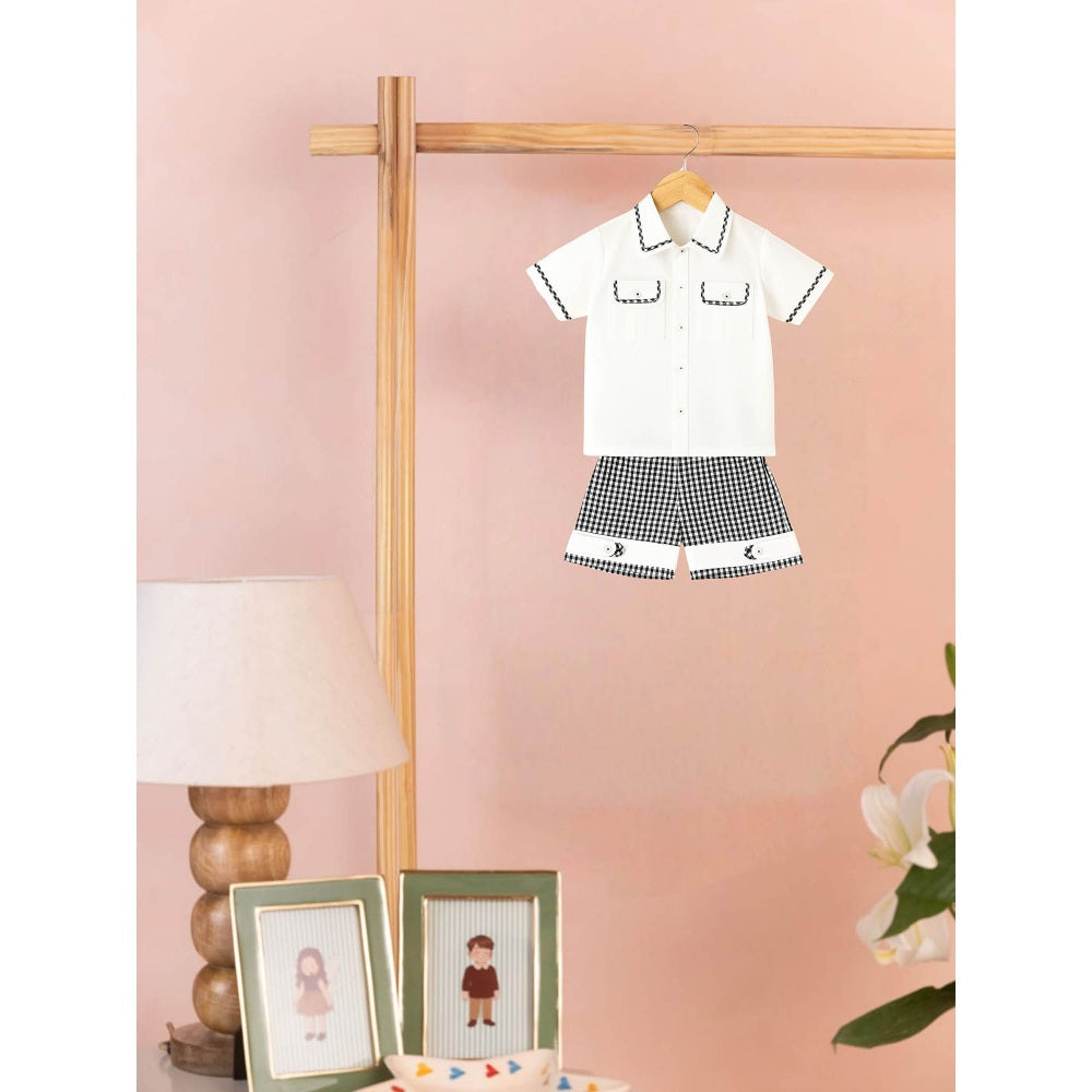 Tilsim by Sagarika Mehrotra Boy White Checks Co-Ord Set