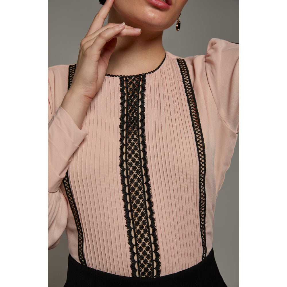 Torsha Peach Ember Lace Top