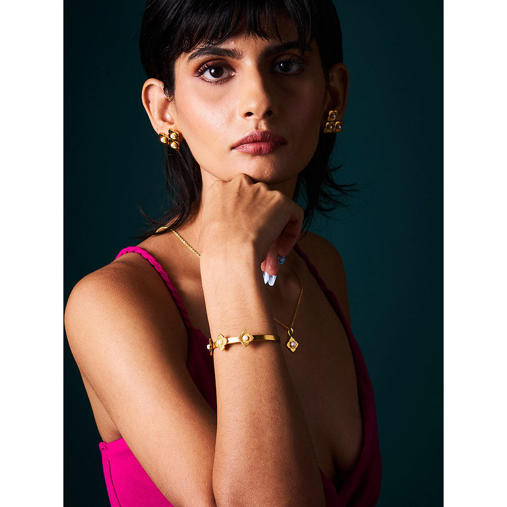 Trazenie Chameli Jewellery Set -Studs with Long Necklace