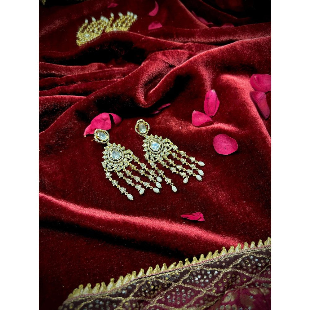 Tussya by Shreya Chandra - White