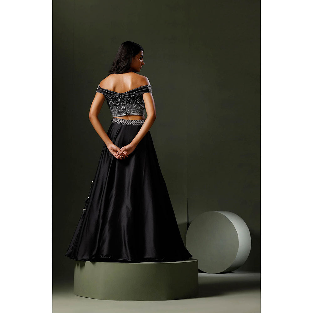 "Two Sisters" by Gyans The Black Chandni Lehenga with Blouse (Set of 2)