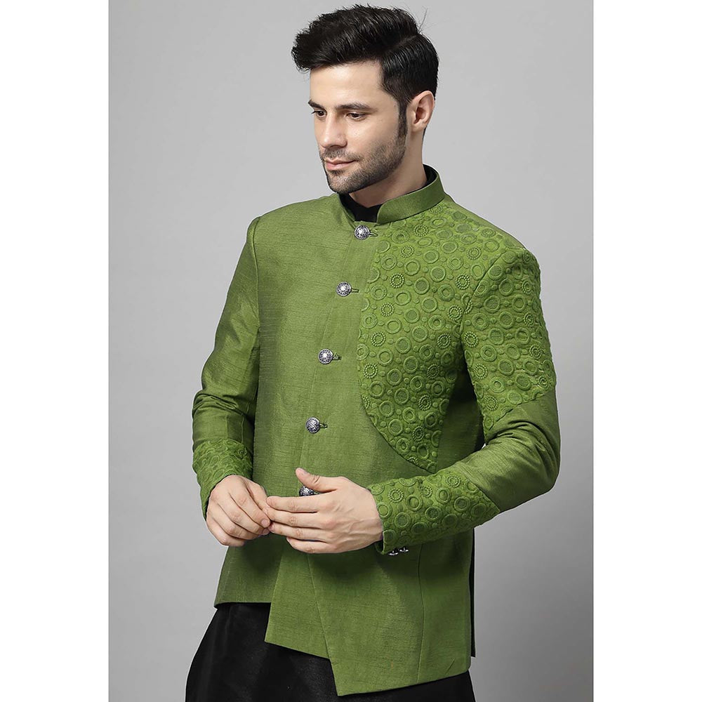 UTSAV FASHION Men Green Embroidered Dupion Silk Kurta and Pant with Jacket