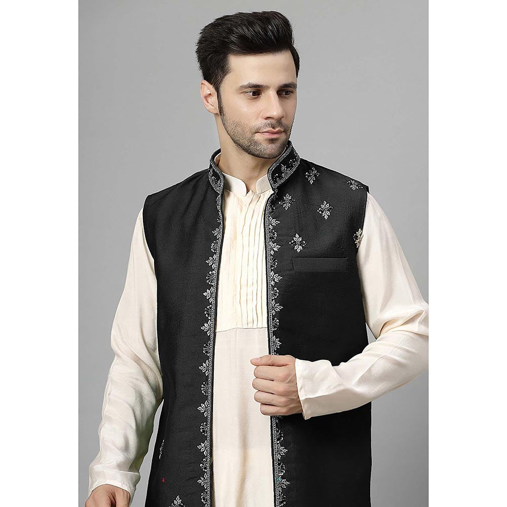 UTSAV FASHION Men Black Beads and Stones Kurta with Pant and Jacket