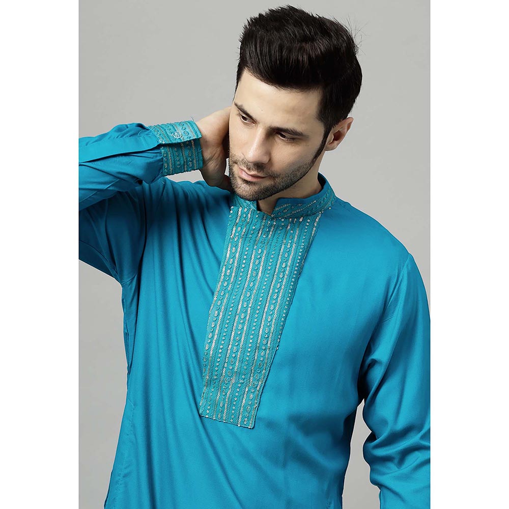 UTSAV FASHION Men Blue Sequined Mandarin Collar Kurta and Pant