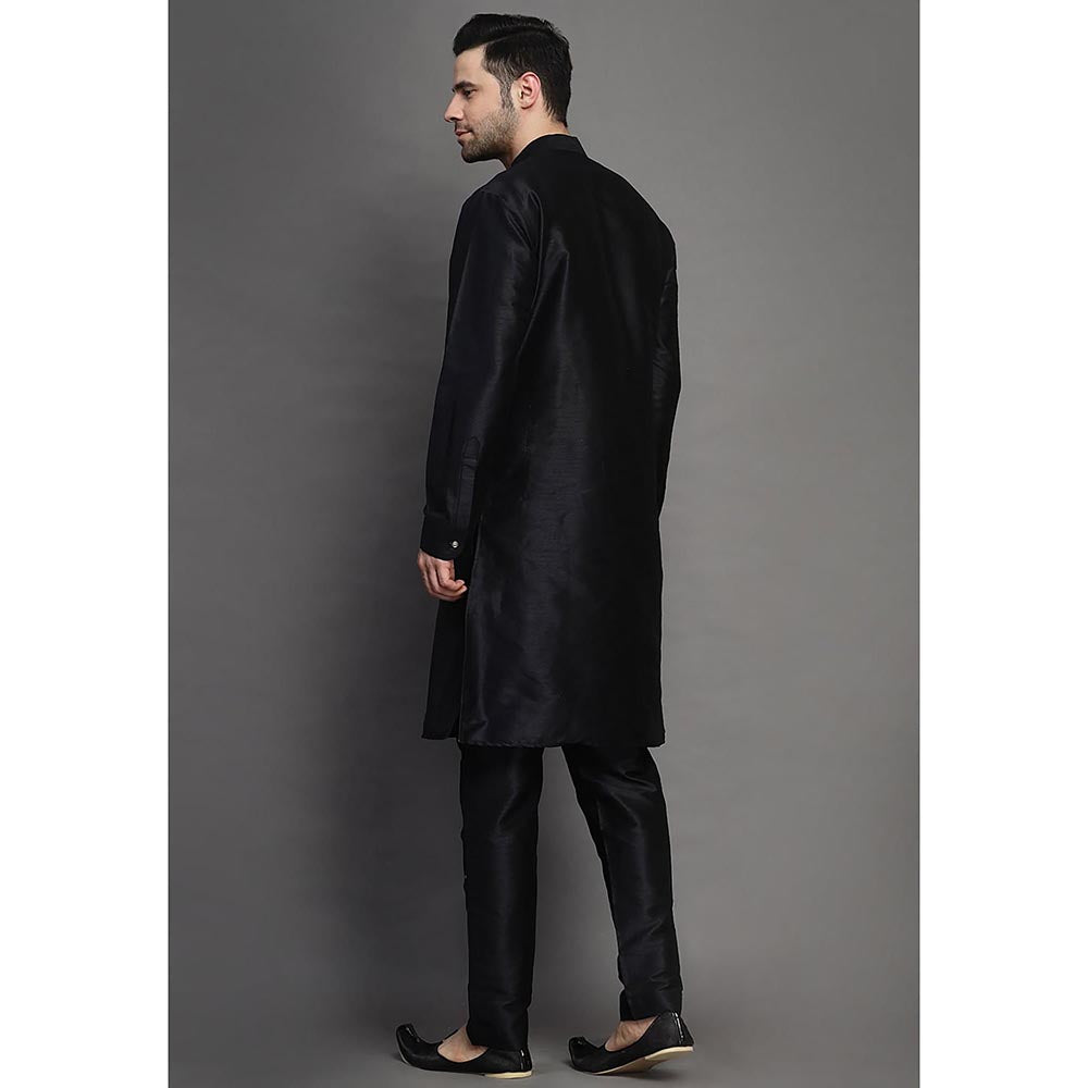 UTSAV FASHION Mandarin Collar Straight Kurta and Pant