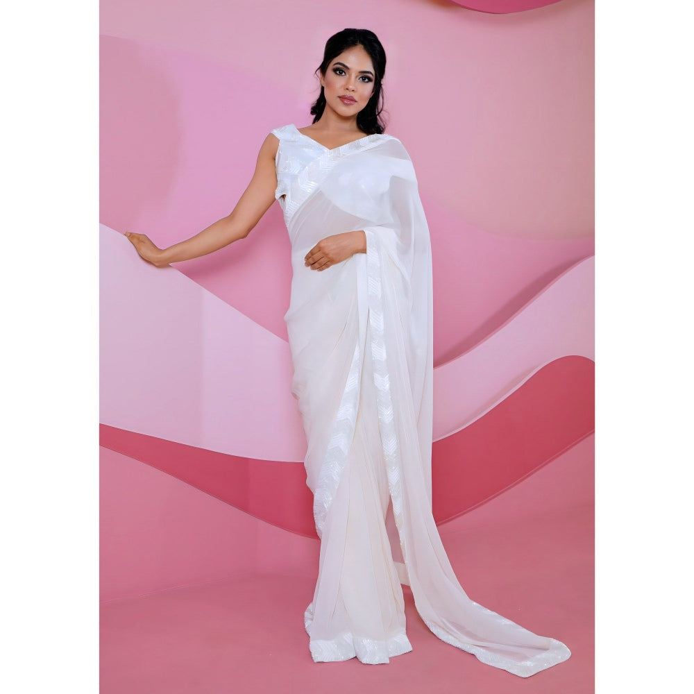 Vedika Soni Ivory Hand Embroidered Pre-Stitched Saree with Stitched Blouse And Petticoat