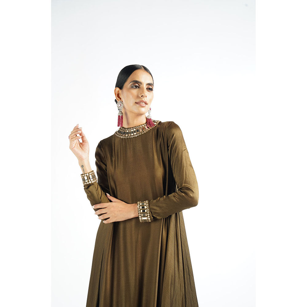 Vvani by Vani Vats Olive Green Scallop Pant Kurta & Pant with Lining (Set of 3)