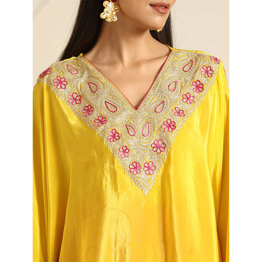 WAZIR C Gul Yellow And Hot Pink Kaftan with Pant (Set of 2)