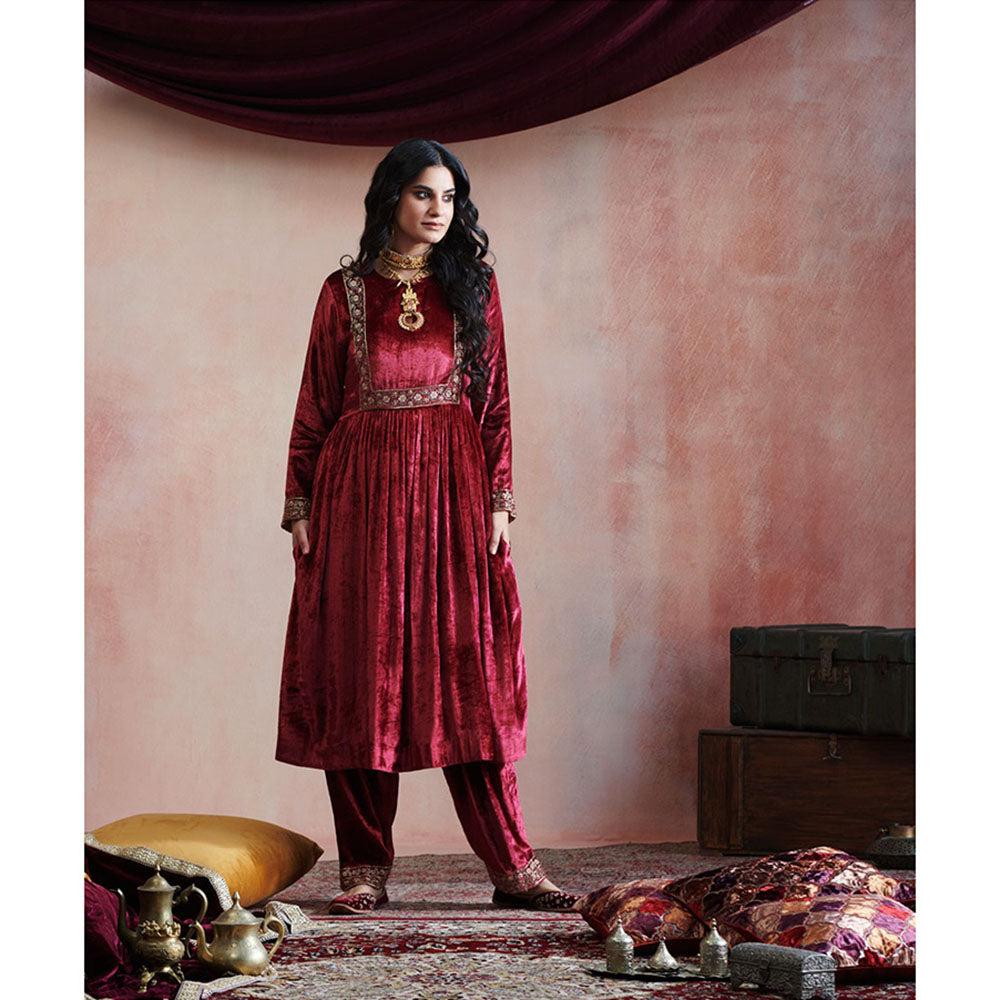 WeaverStory Maroon Hand Embroidered Kurta with Salwar & Pure Silk Dupatta (Set of 3)