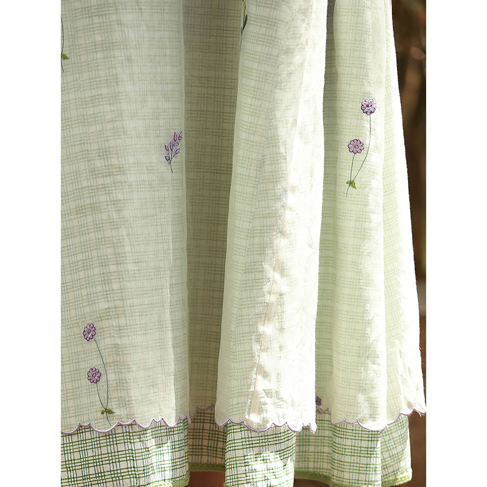 WeaverStory White Printed Dress