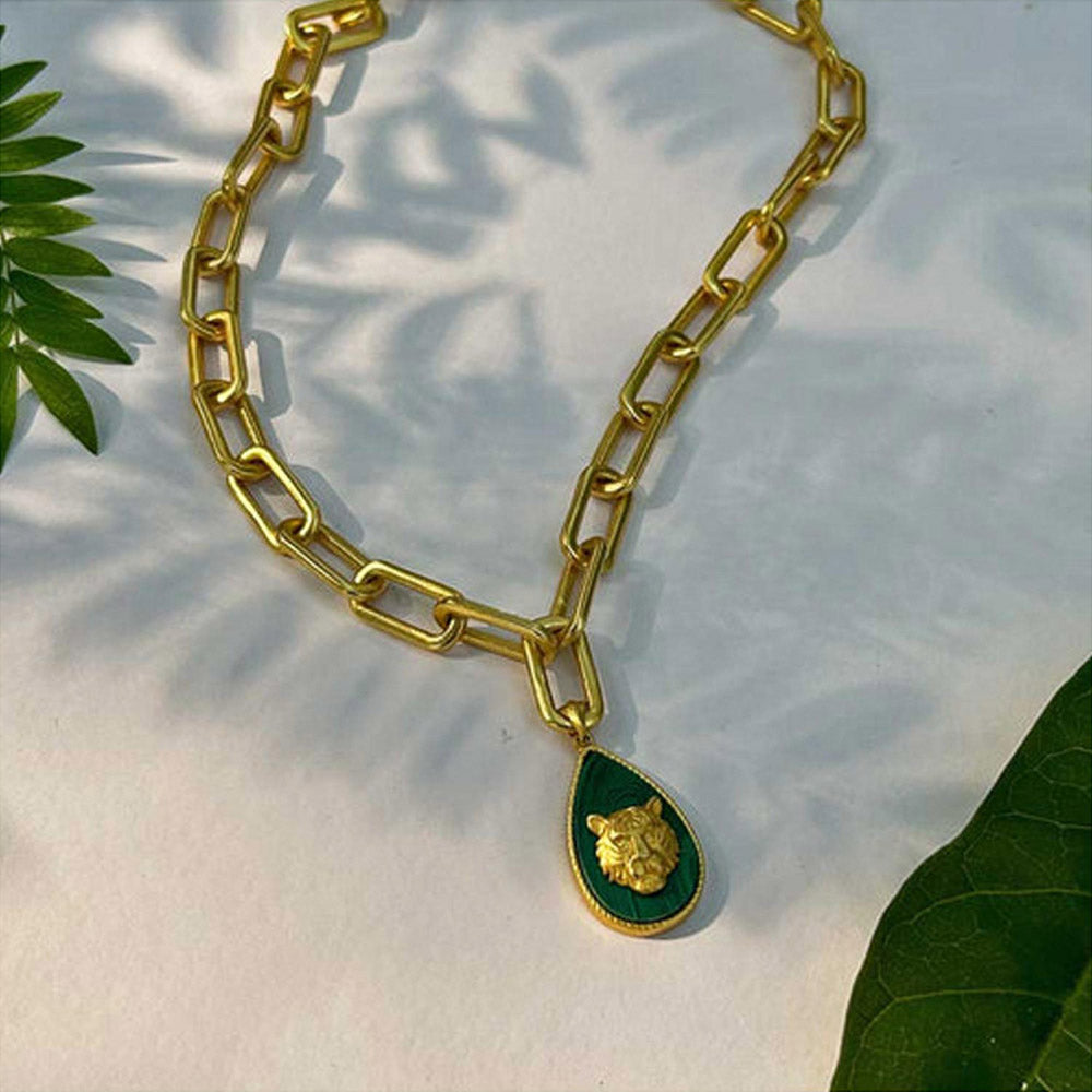ZARIIN Tigris Charm Tiger Link Necklace With Malachite