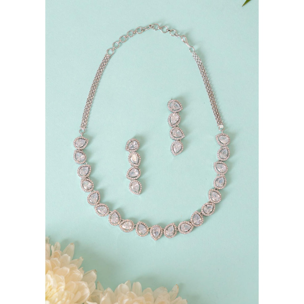 Zevar By Geeta Janiya Necklace With Pair Of Earring