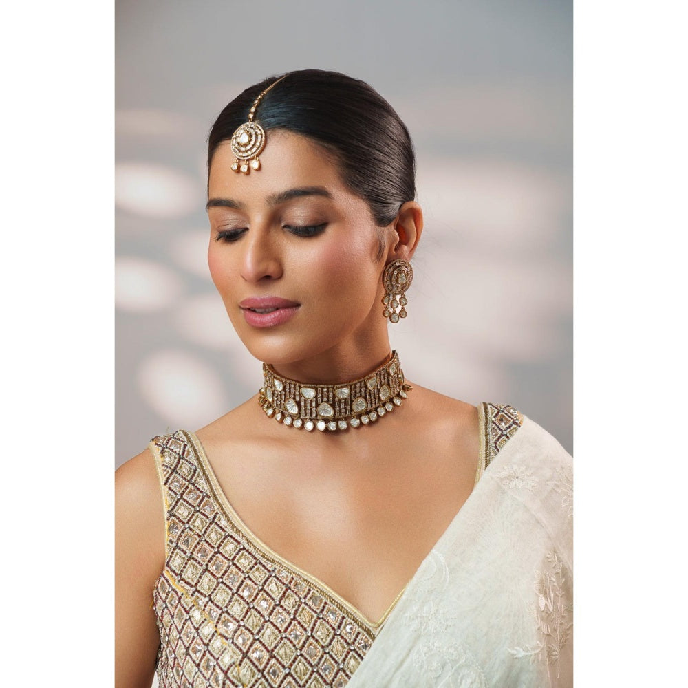 Zevar By Geeta Arena Polki White Choker with Pair Of Earrings and Maangtika