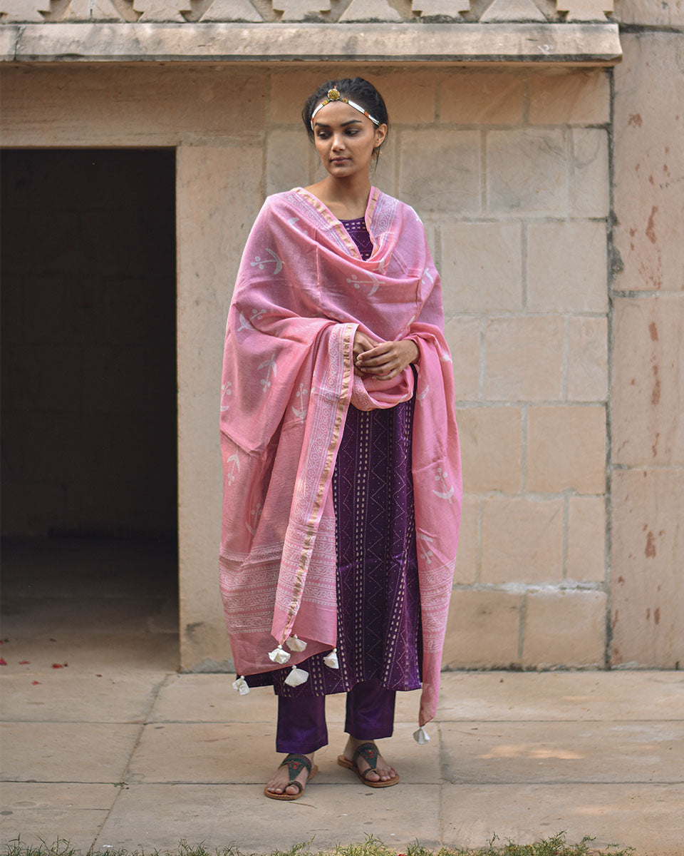 Chidiyaa Pink Blockprinted Mashru Silk Dupatta
