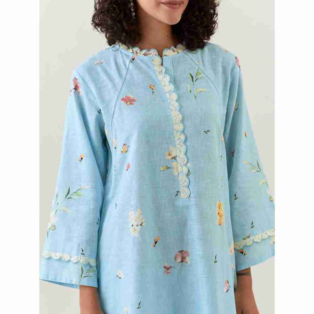 Anantaa by Roohi Trehan Blue Botanical Print Cotton Linen Kurta With Net Placket