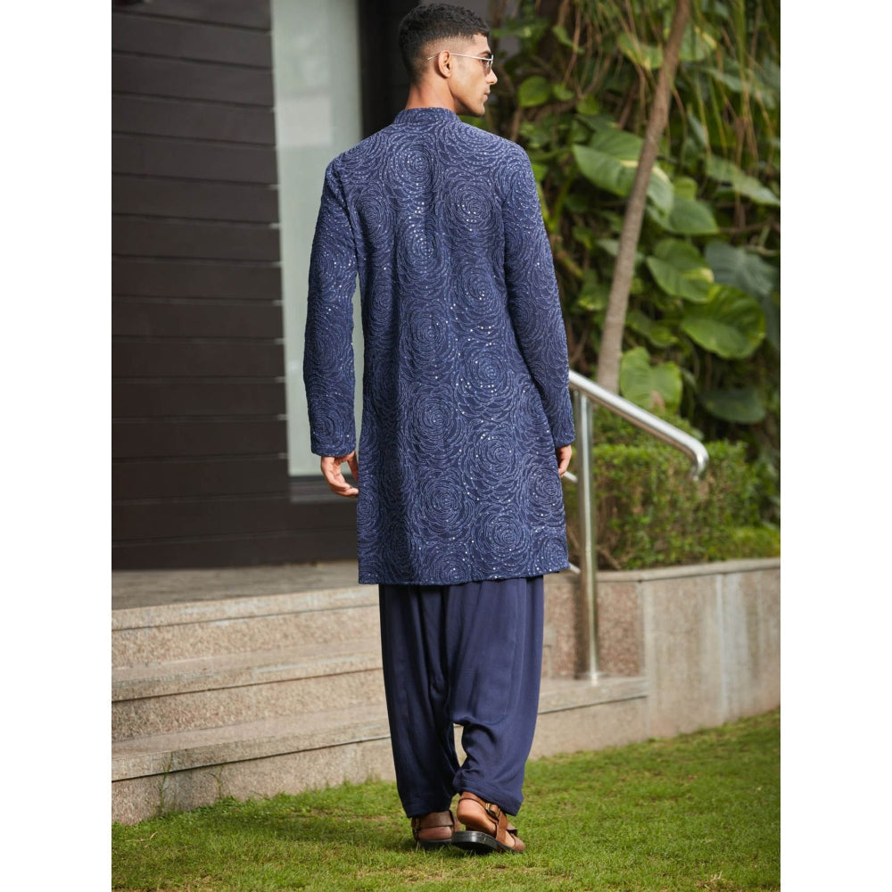 Bohame Avasa - Abstract Embroidery Kurta (Set of 2)