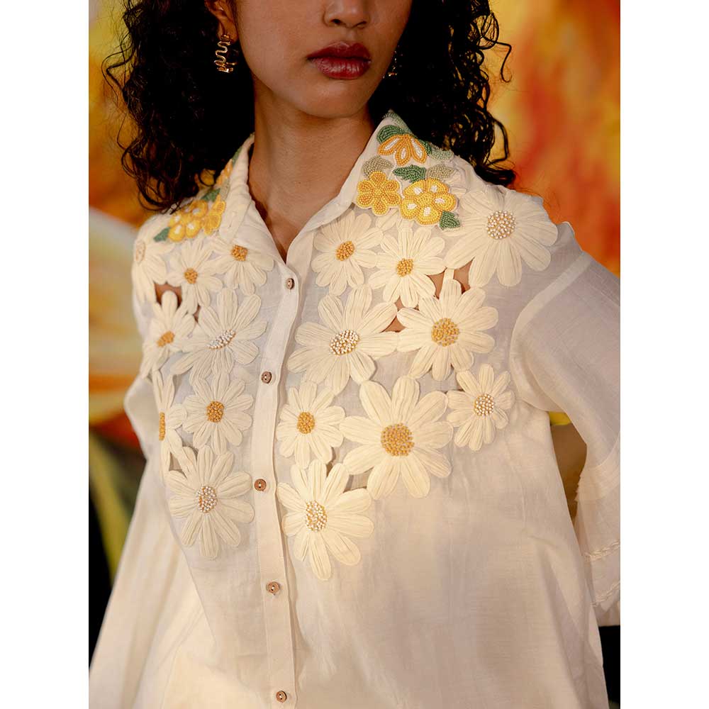 CHANDRIMA Ivory Chanderi Daisy Shirt