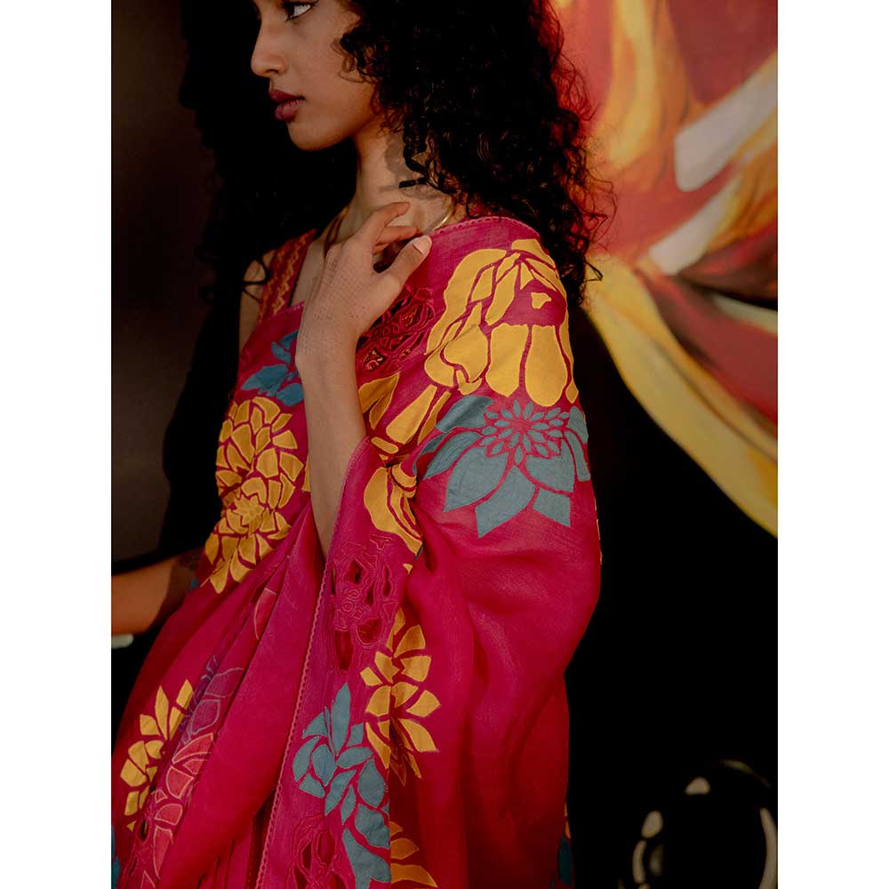 CHANDRIMA Pink Floral Applique Saree with Stitched Blouse (Set of 2)