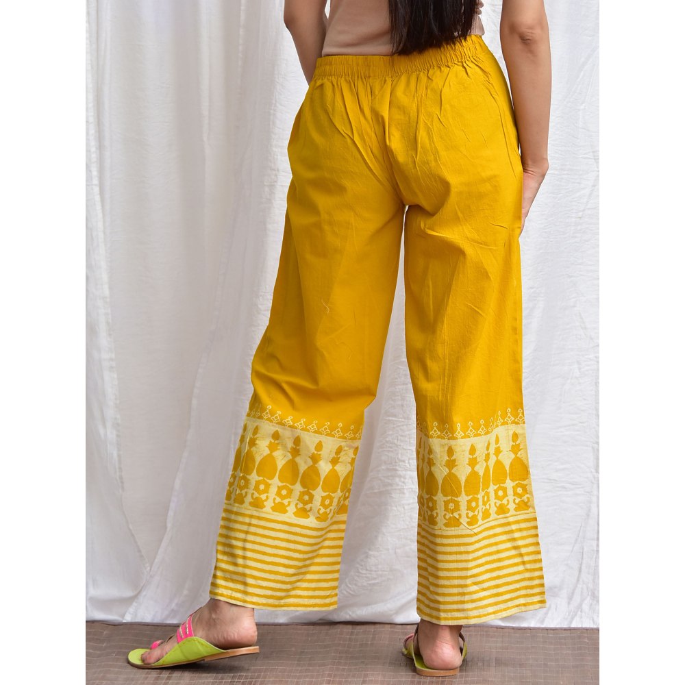 Chidiyaa Smell of Rain Baisakhi Hand Block Printed Cotton Kurta (Set of 2)