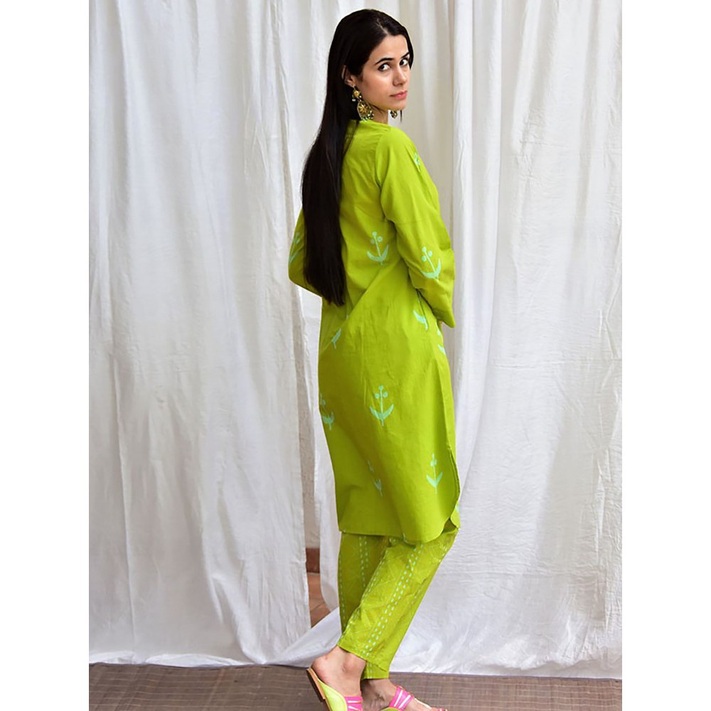 Chidiyaa Smell of Rain Pakhi Handblockprinted Cotton Kurta Set Of 2